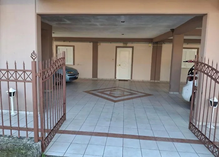 Δίπλα Στον Μύλο Ξωτικών Tríkala